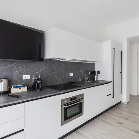 Casa Teresa - Luminosa Eleganza