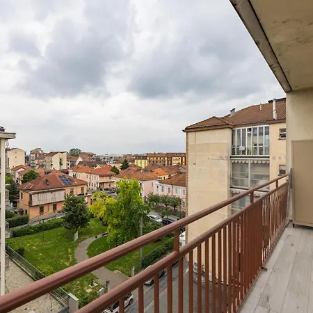 Casa Teresa - Luminosa Eleganza 아파트 아스티