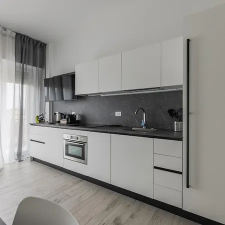 Casa Teresa - Luminosa Eleganza Asti